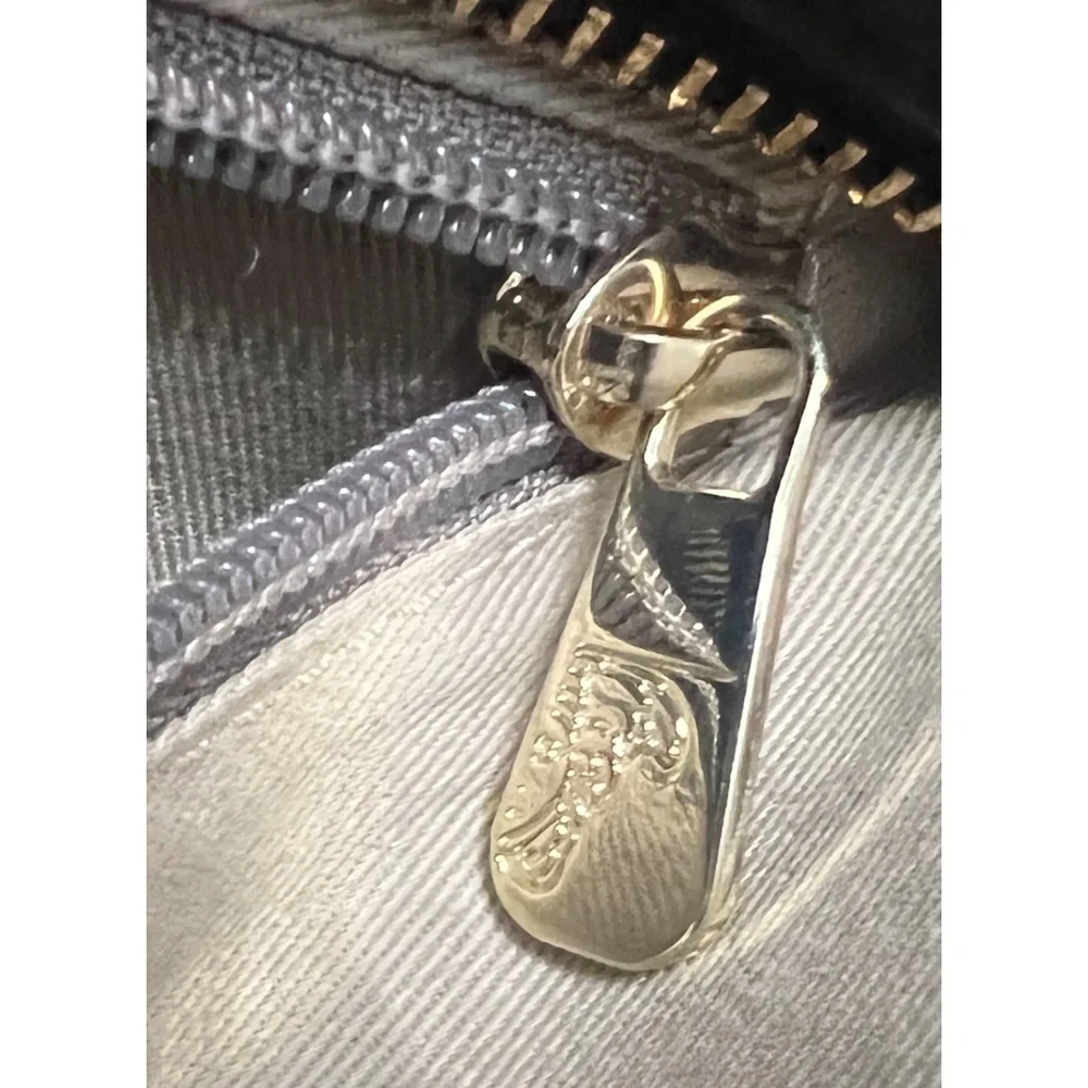 Versace Collection Authentic Handbag. - Picture 4 of 16